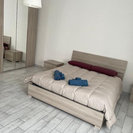 ג'נצאנו די רומא Vivere Il Borgo Sul Lago מראה חיצוני תמונה