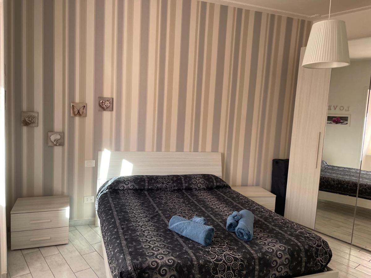 ג'נצאנו די רומא Vivere Il Borgo Sul Lago מראה חיצוני תמונה